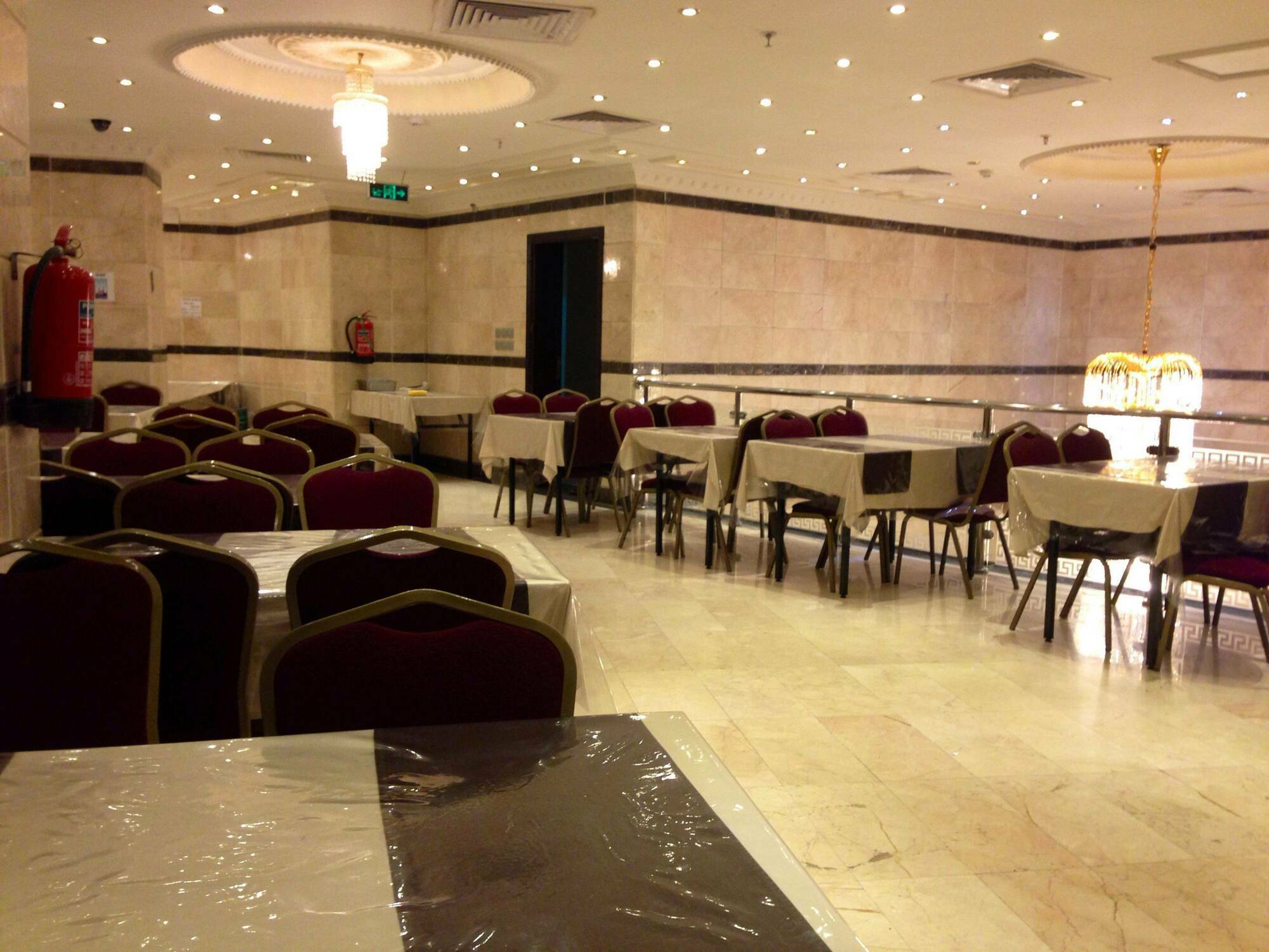 Qasr Al Azizia Hotel Mecca Exterior photo